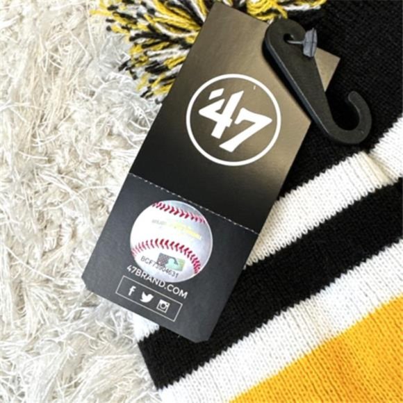 NEW Men's '47 Black Pittsburgh Pirates State Line Cuffed Knit Hat with Pom - Picture 4 of 10